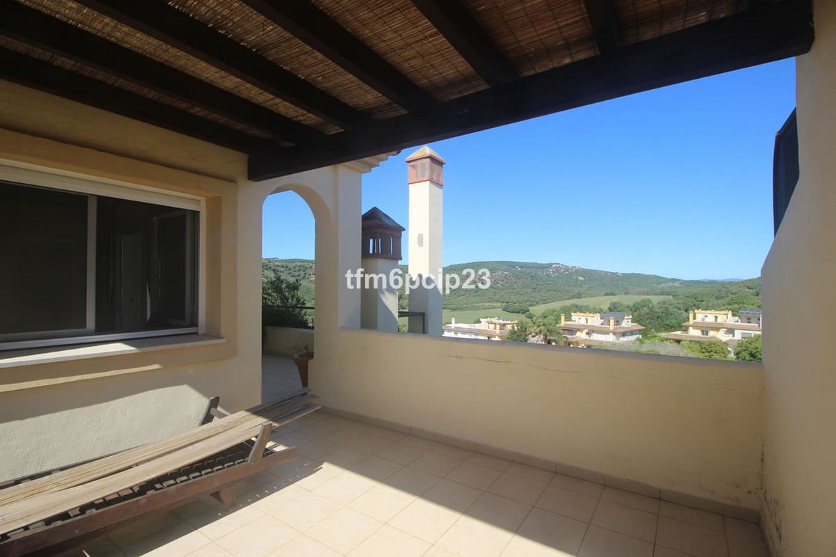 Penthouse Duplex in San Roque Club — photo 9 of 10