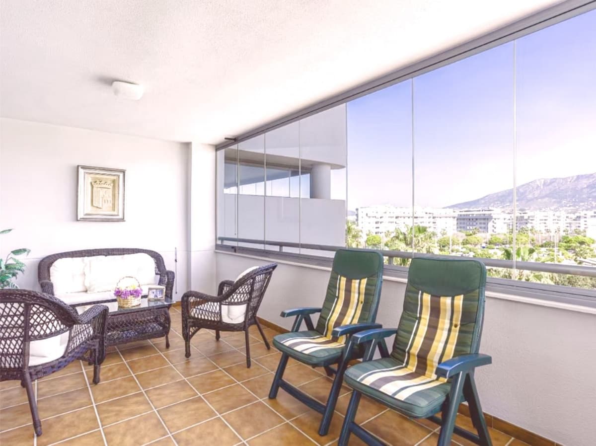 Middle Floor Apartment in Fuengirola — photo 2 of 10