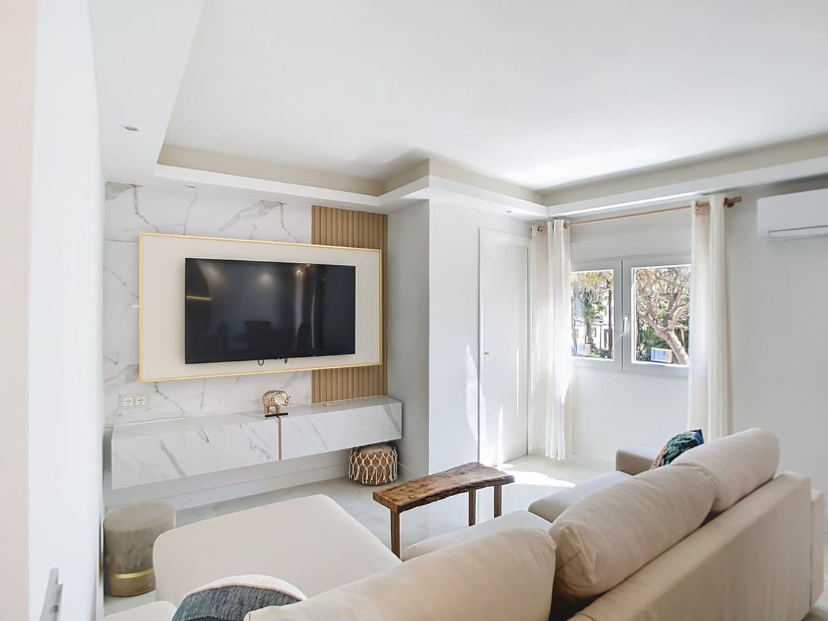 Middle Floor Apartment in Estepona — photo 4 of 10