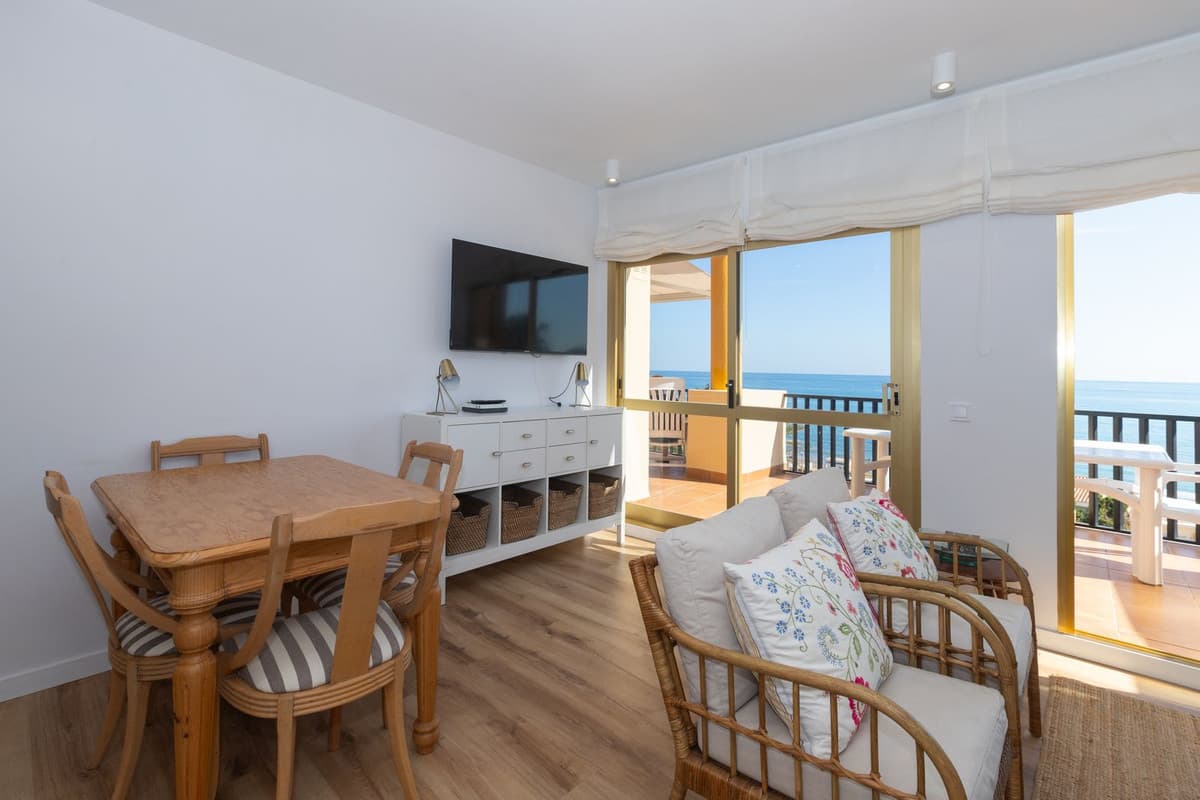 Penthouse in Elviria — photo 6 of 10