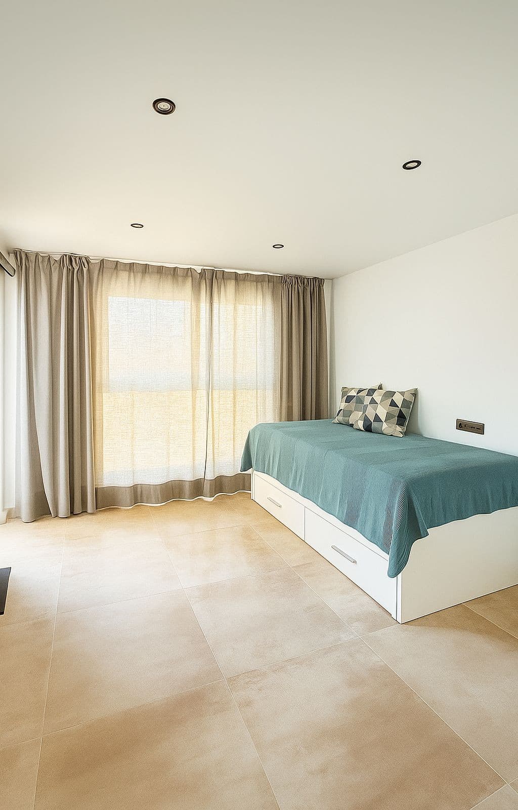 Detached Villa in Fuengirola — photo 3 of 10