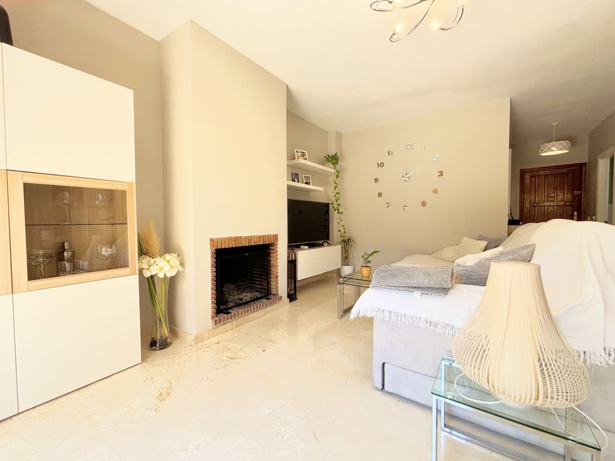 Townhouse in Estepona — photo 9 of 10