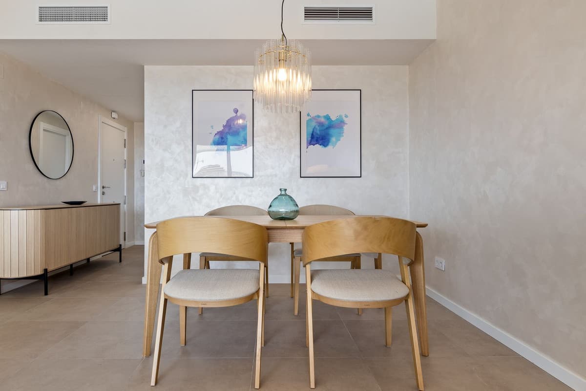 Middle Floor Apartment in Torremolinos — photo 8 of 10