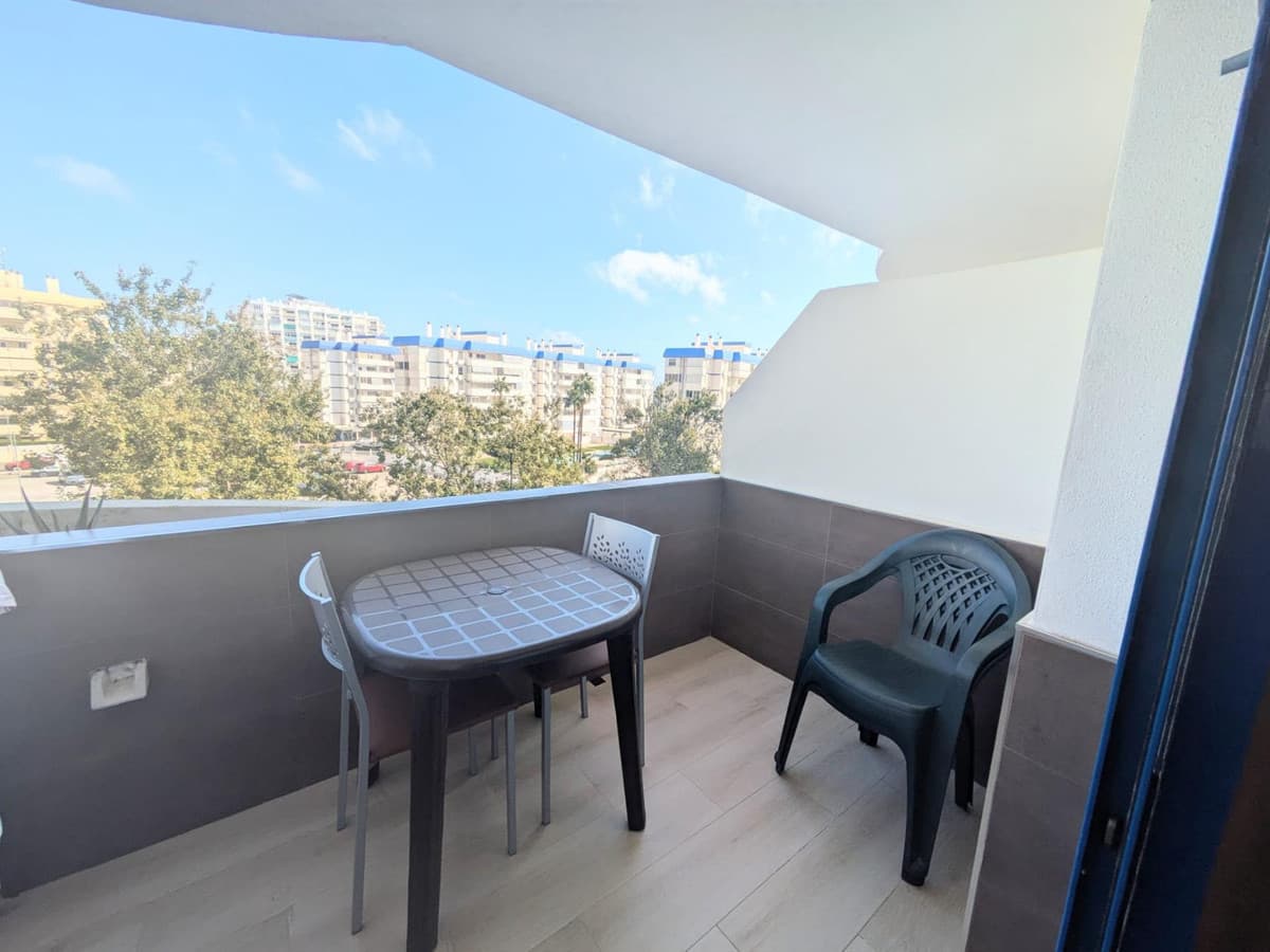 Middle Floor Apartment in Benalmadena Costa — photo 4 of 10