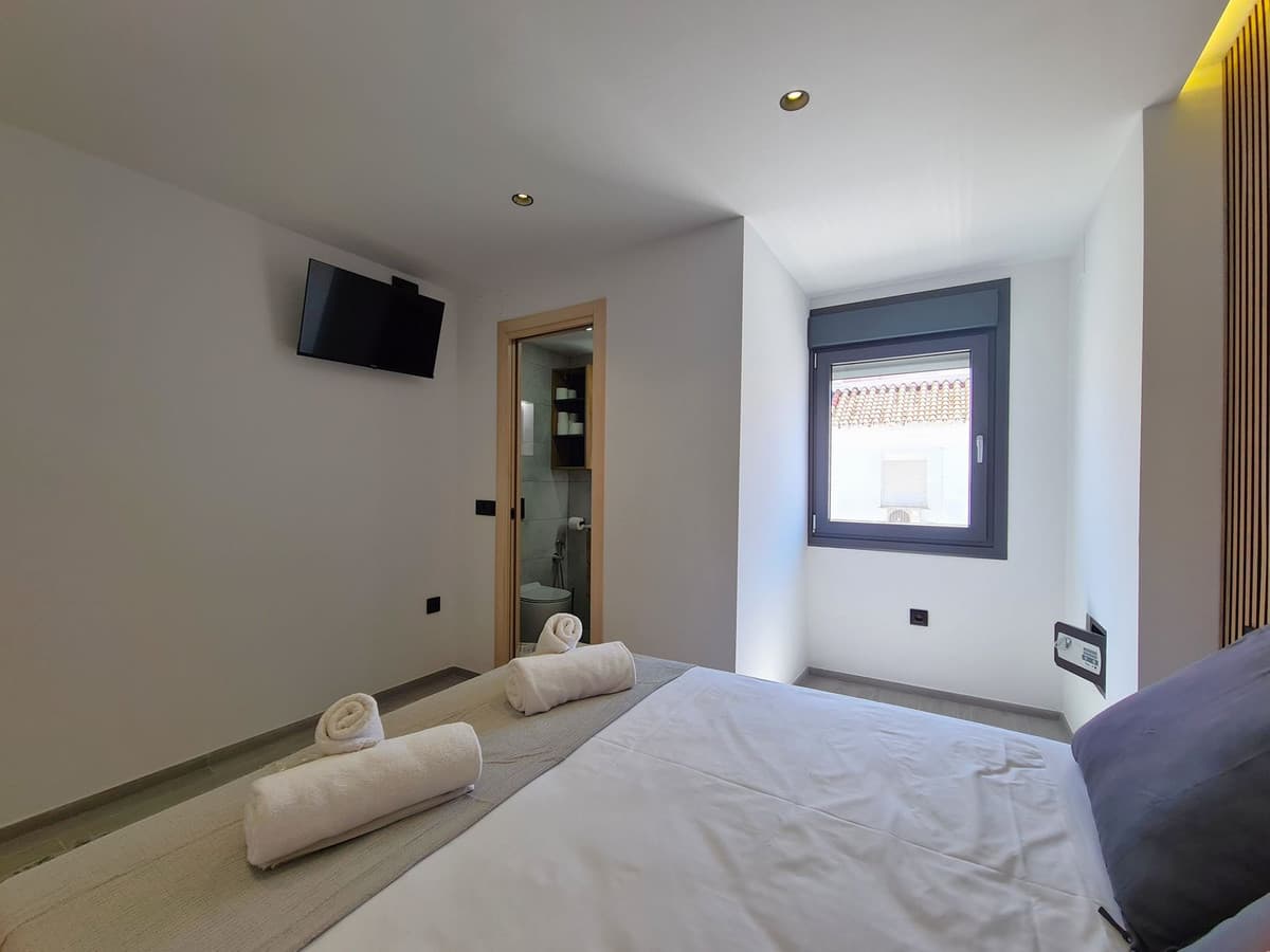 Top Floor Apartment in Estepona — photo 4 of 10