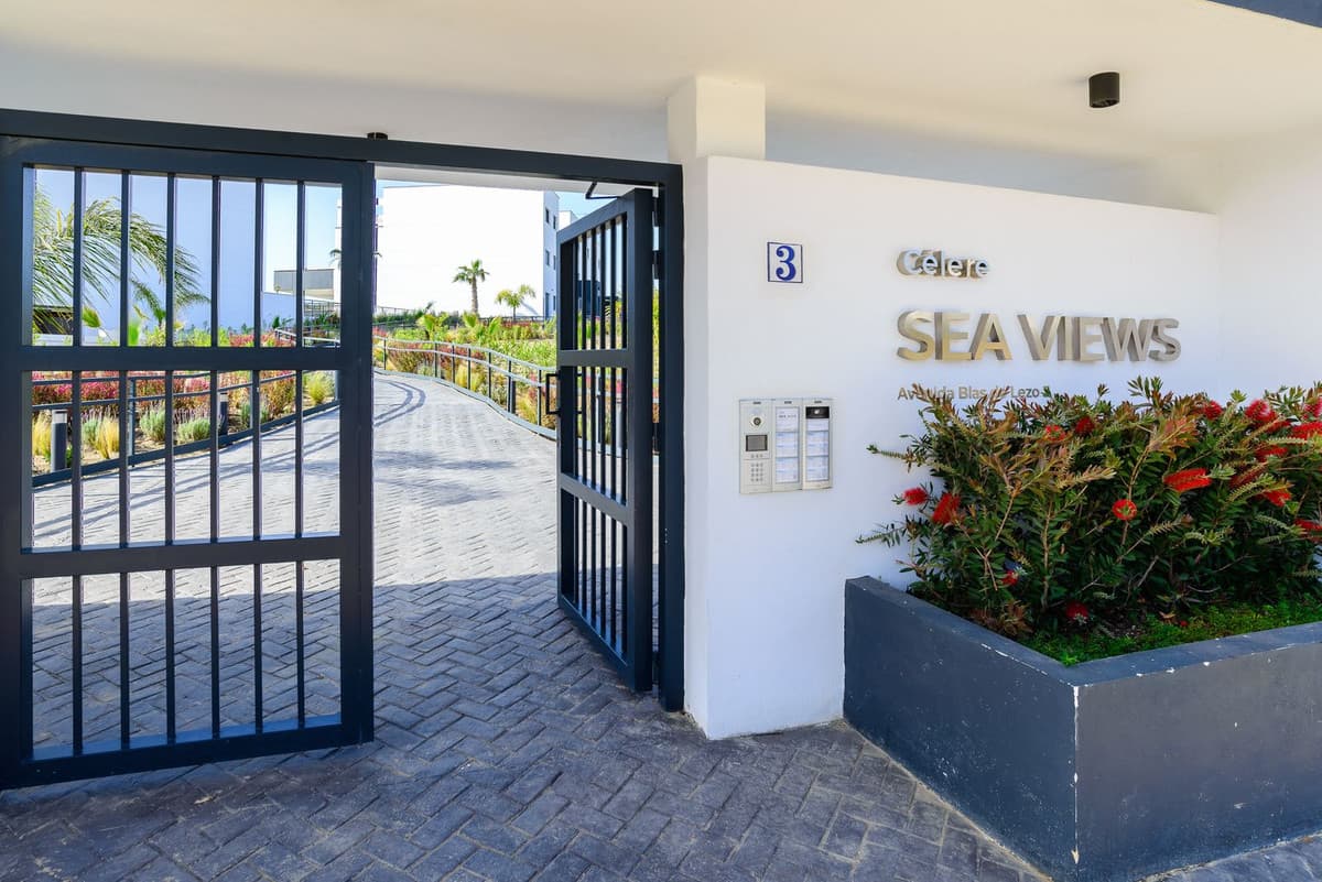 Penthouse in Estepona — photo 2 of 10