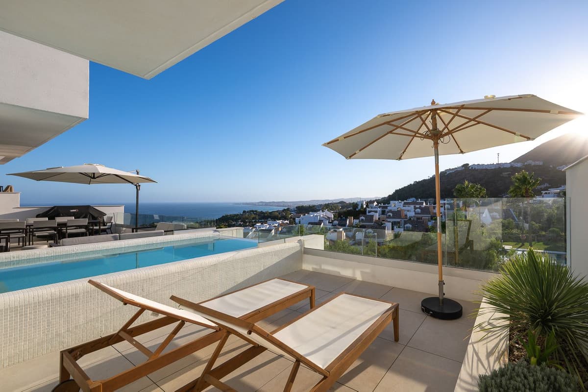 Detached Villa in Benalmadena Pueblo — photo 2 of 10
