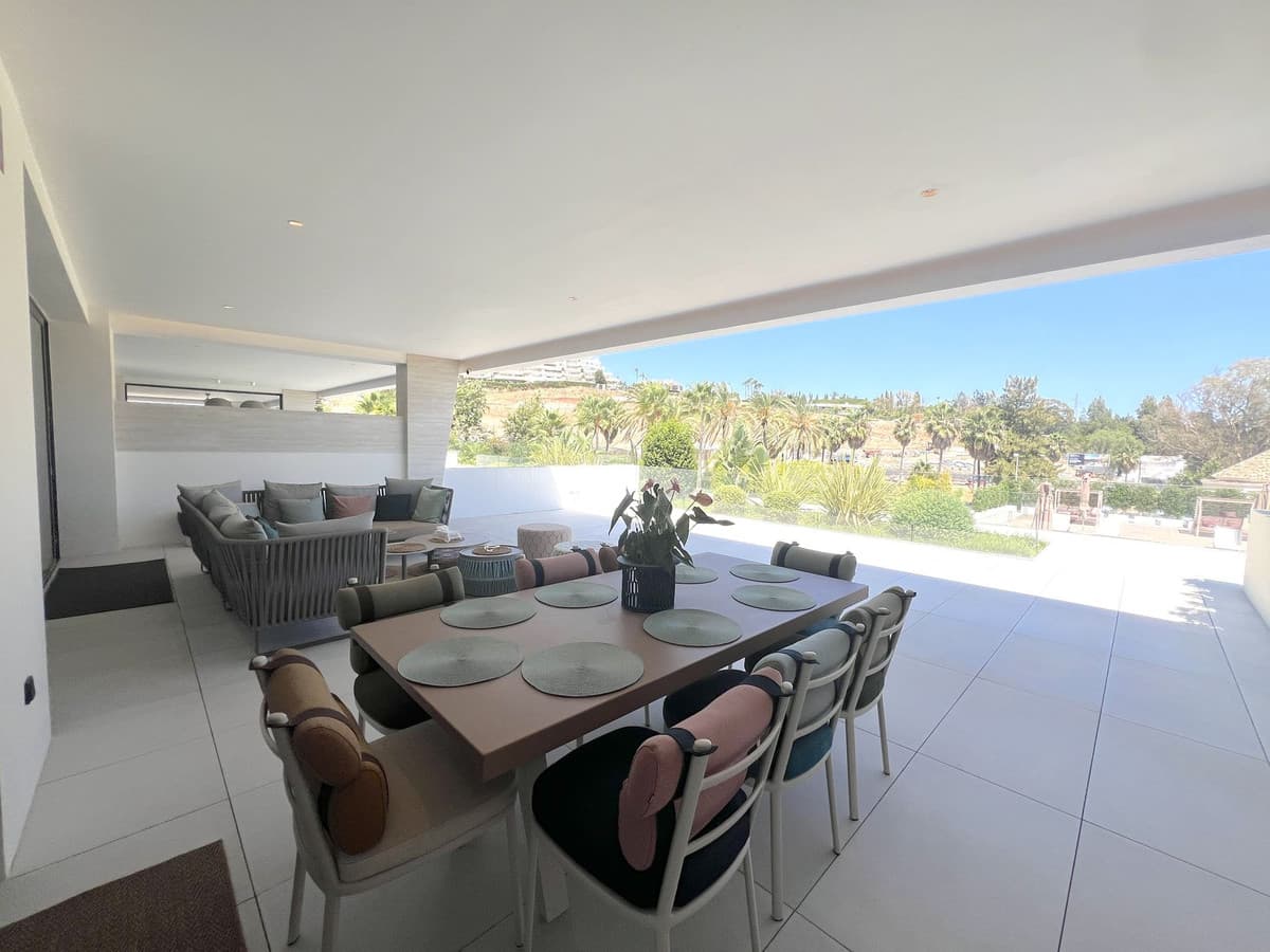Ground Floor Apartment in The Golden Mile — photo 7 of 10