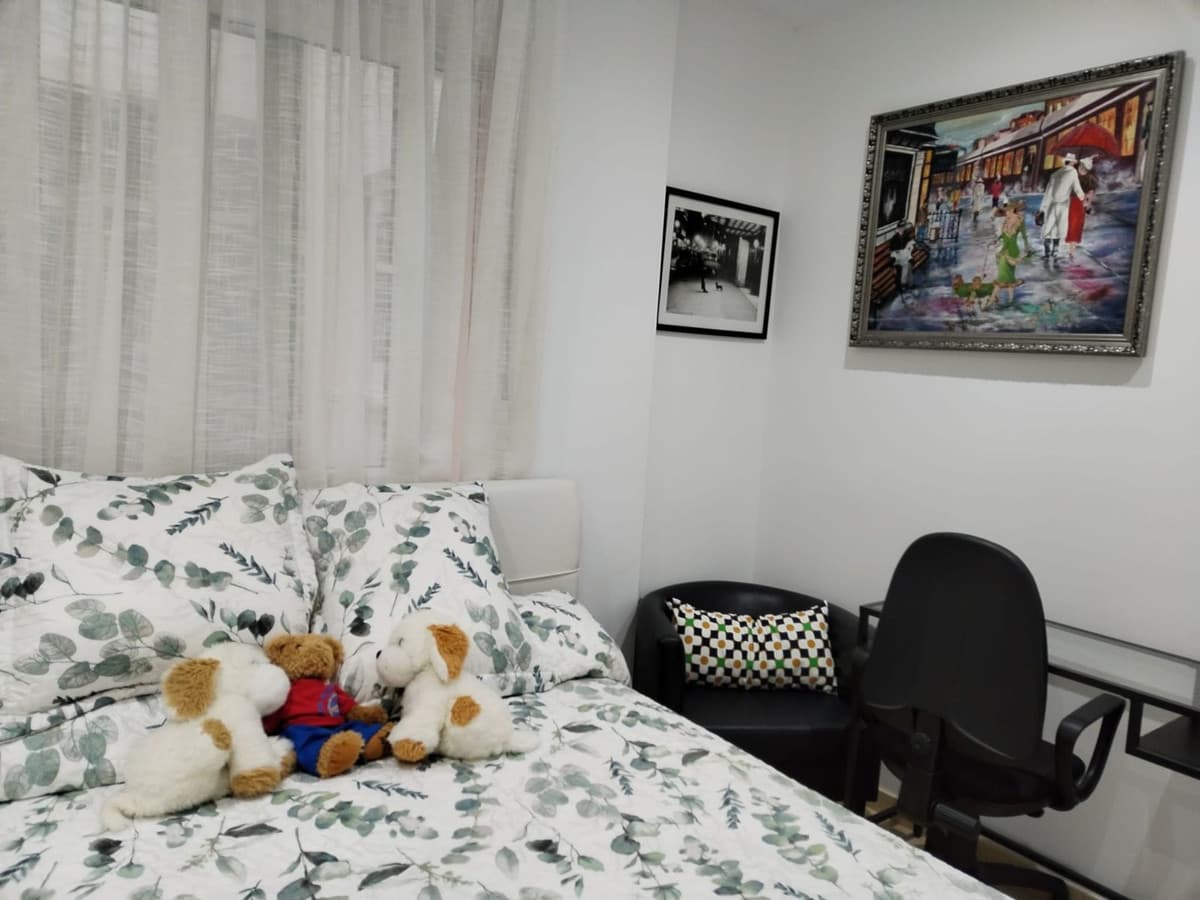 Middle Floor Apartment in Marbella — photo 5 of 10