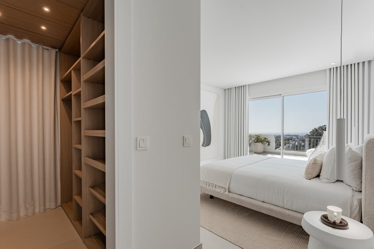 Penthouse Duplex in La Quinta — photo 4 of 10