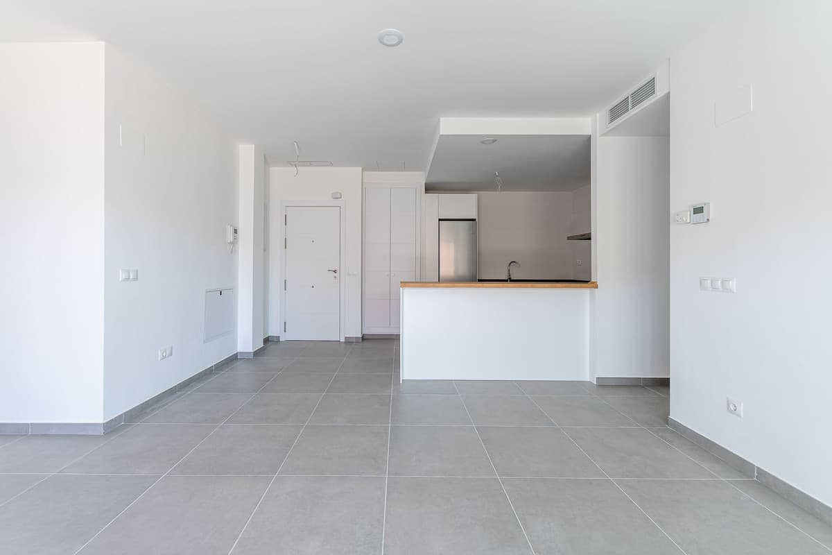 Middle Floor Apartment in Benalmadena — photo 4 of 10