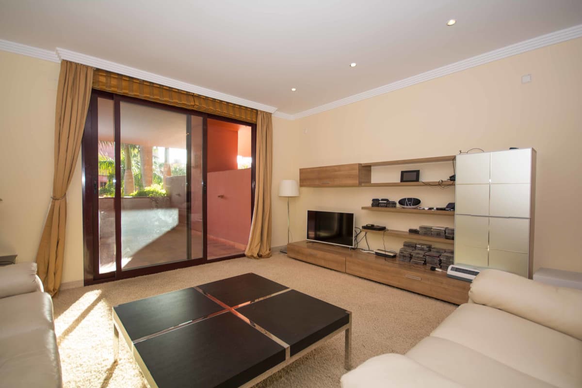 Ground Floor Apartment in New Golden Mile — photo 3 of 10