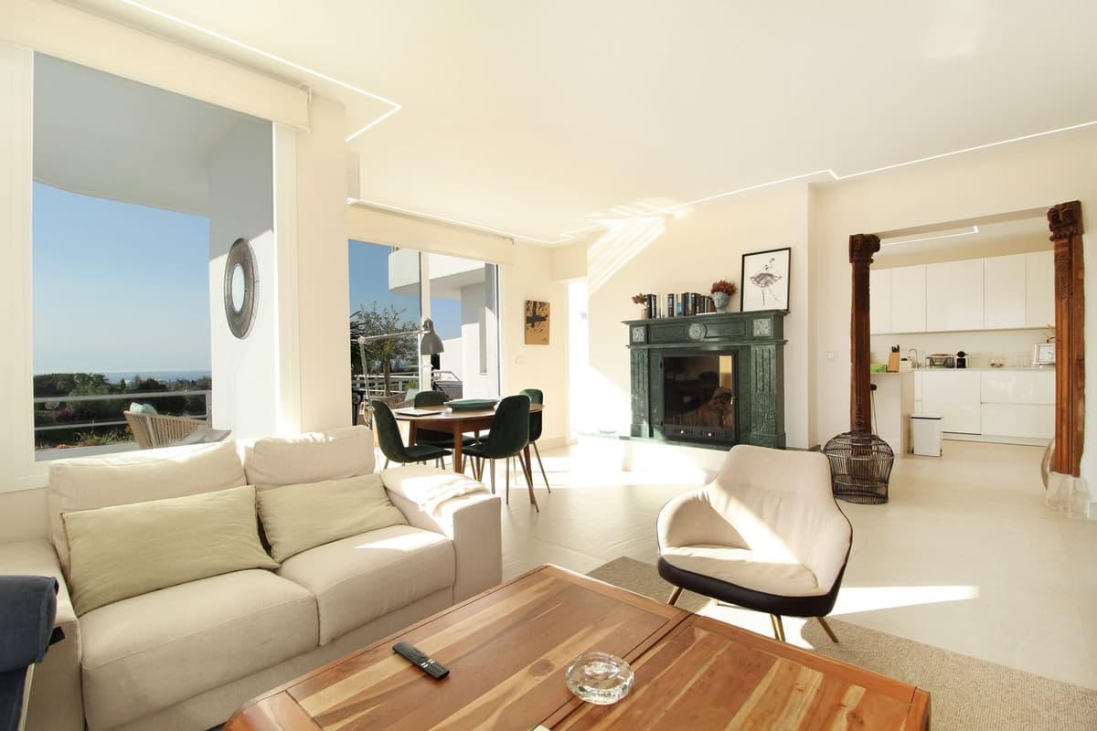 Middle Floor Apartment in Guadalmina Alta — photo 2 of 10