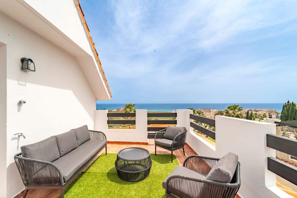 Penthouse Duplex in Manilva — photo 1 of 10