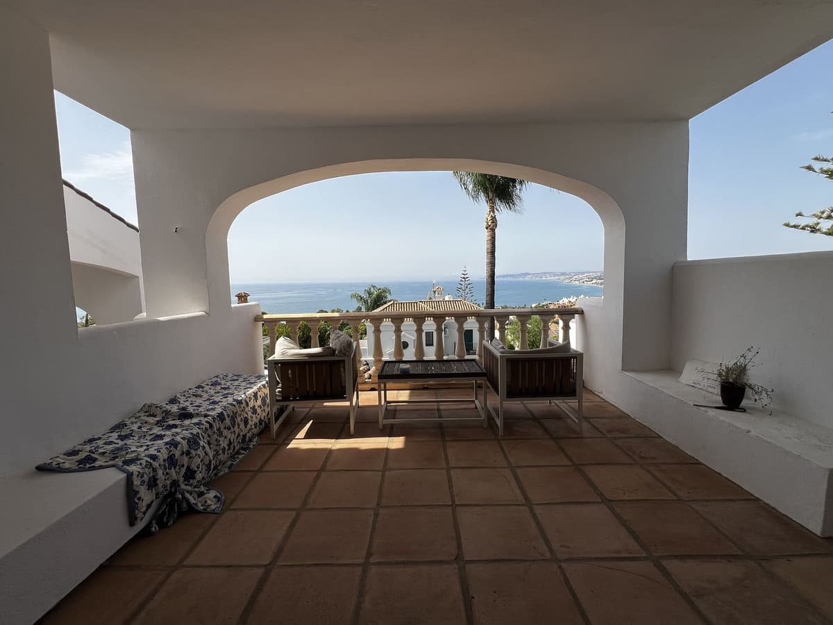 Detached Villa in Estepona — photo 4 of 10