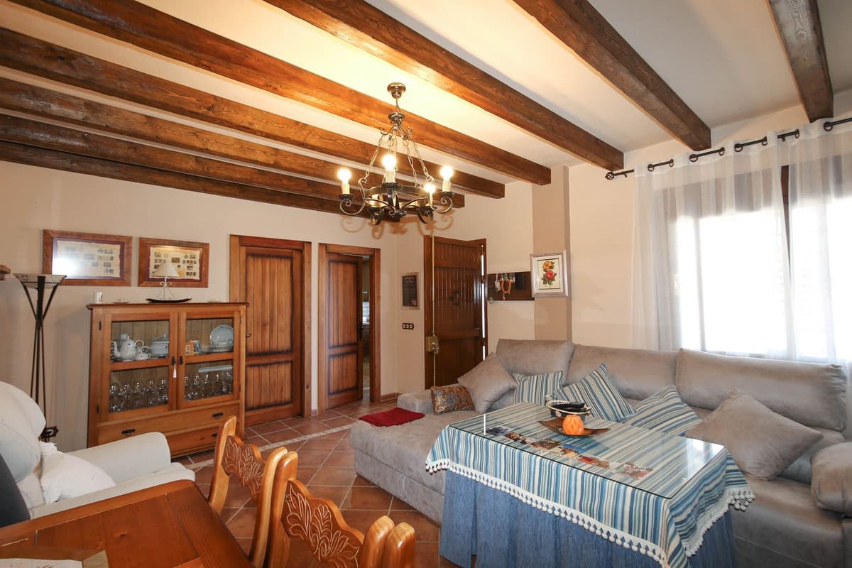 Detached Villa in Monda — photo 8 of 10