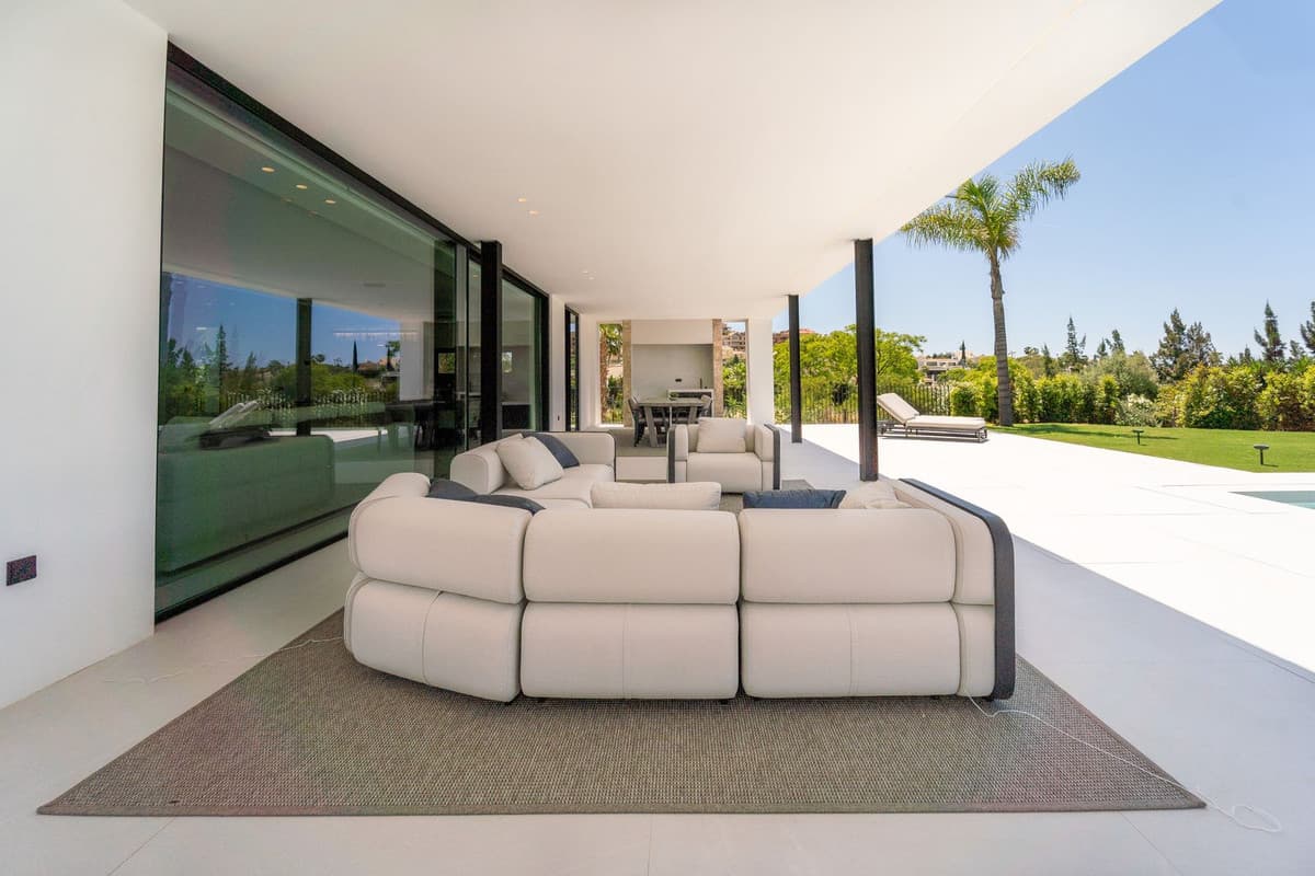 Detached Villa in Nueva Andalucía — photo 10 of 10