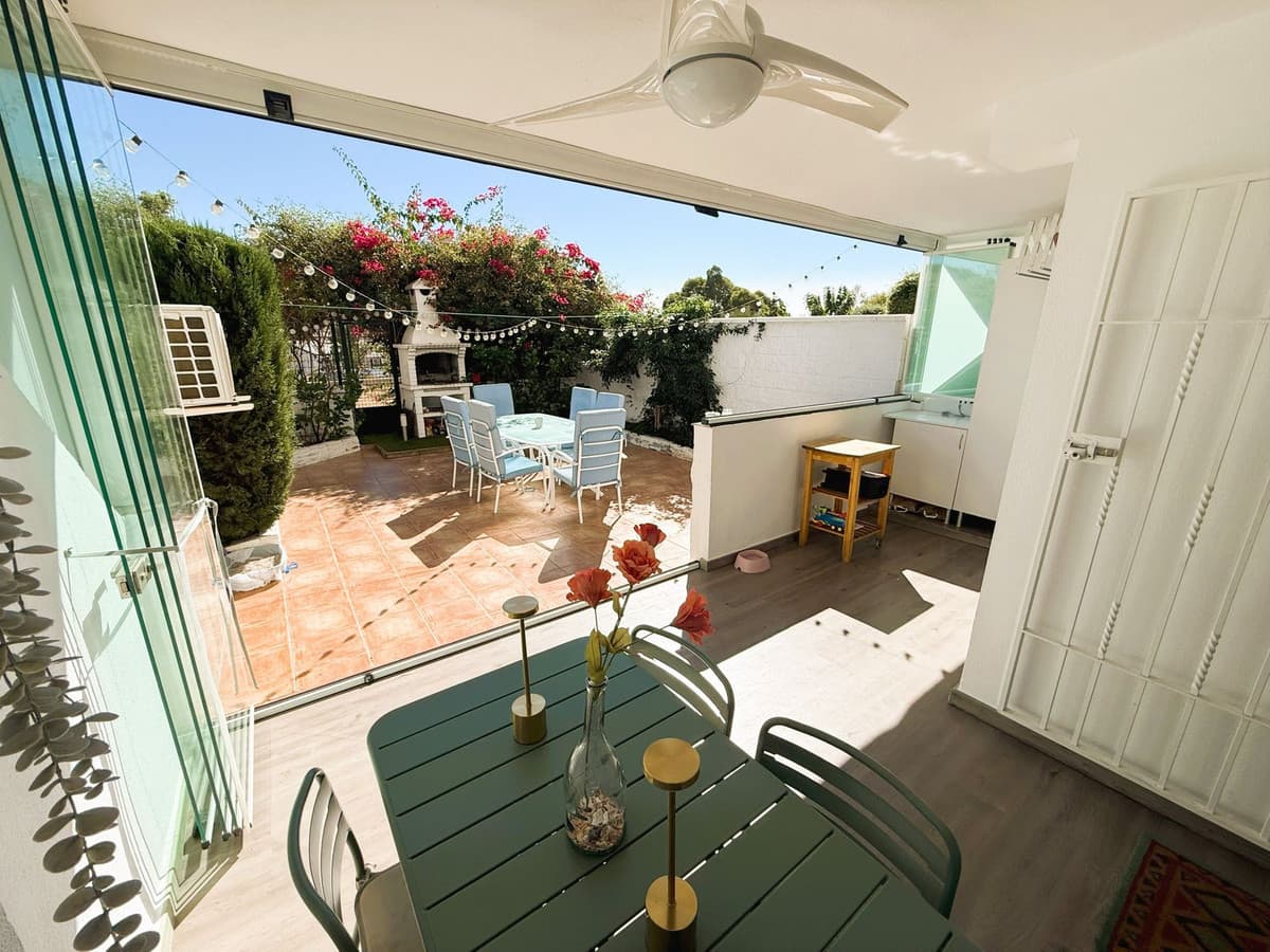 Ground Floor Apartment in Miraflores — photo 1 of 10
