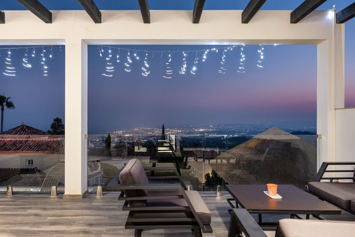 Detached Villa in Mijas Costa — photo 3 of 10