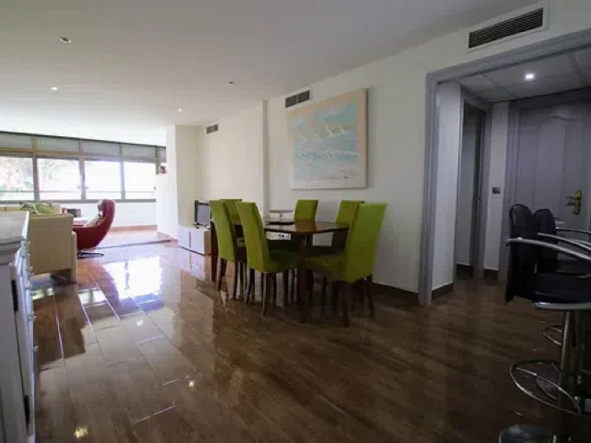 Middle Floor Apartment in Torremolinos — photo 6 of 10
