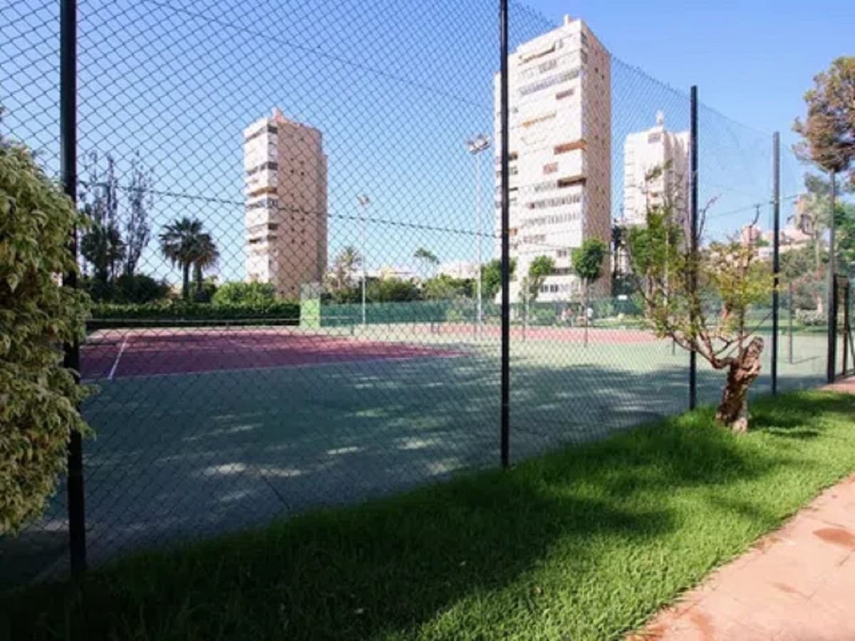 Middle Floor Apartment in Torremolinos — photo 7 of 10
