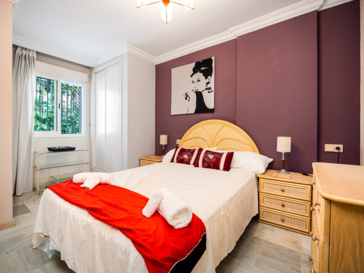 Middle Floor Apartment in Marbella — photo 5 of 10