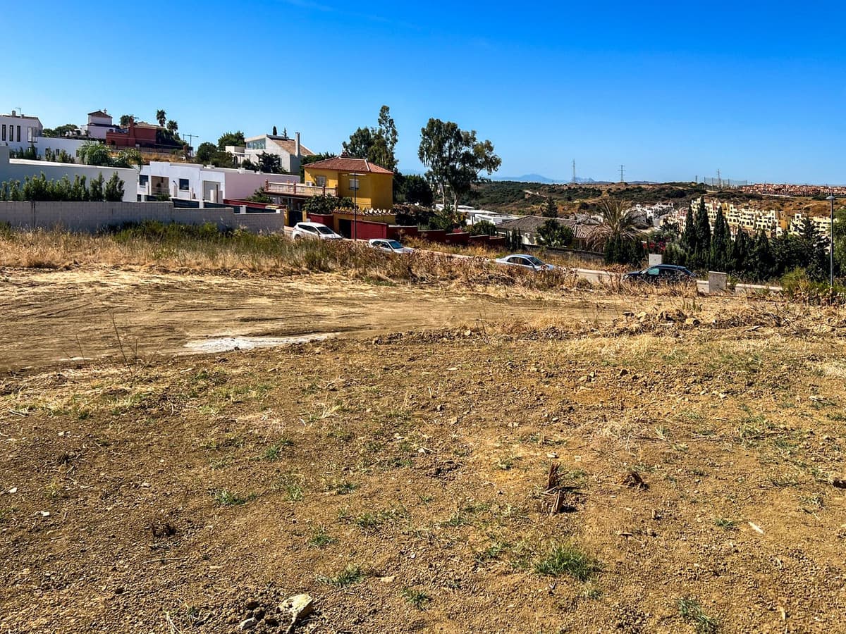 Residential Plot in Estepona — photo 4 of 5