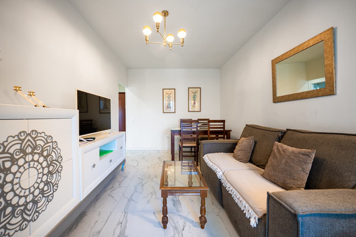 Middle Floor Apartment in Marbella — photo 9 of 10