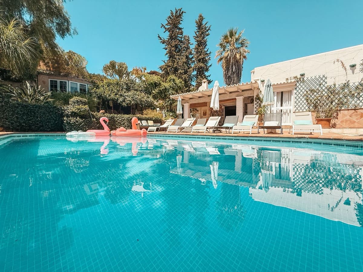 Detached Villa in Nueva Andalucía — photo 1 of 10
