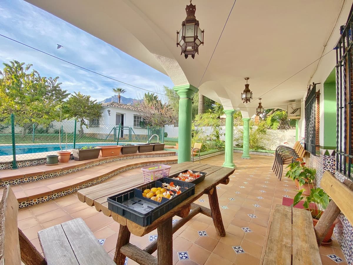 Detached Villa in Marbella — photo 6 of 10