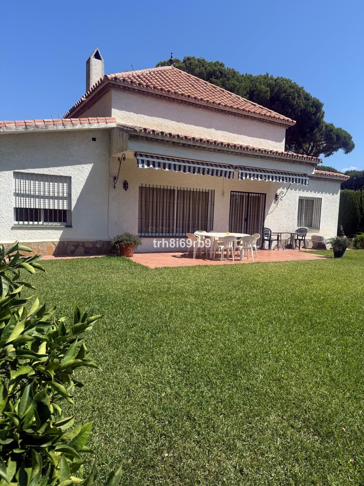 Detached Villa in Benamara — photo 1 of 10