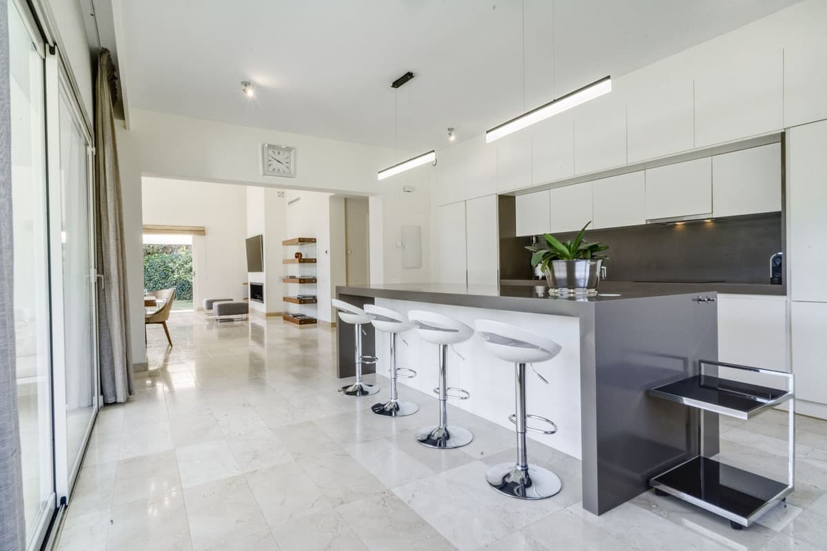 Detached Villa in Guadalmina Baja — photo 4 of 10