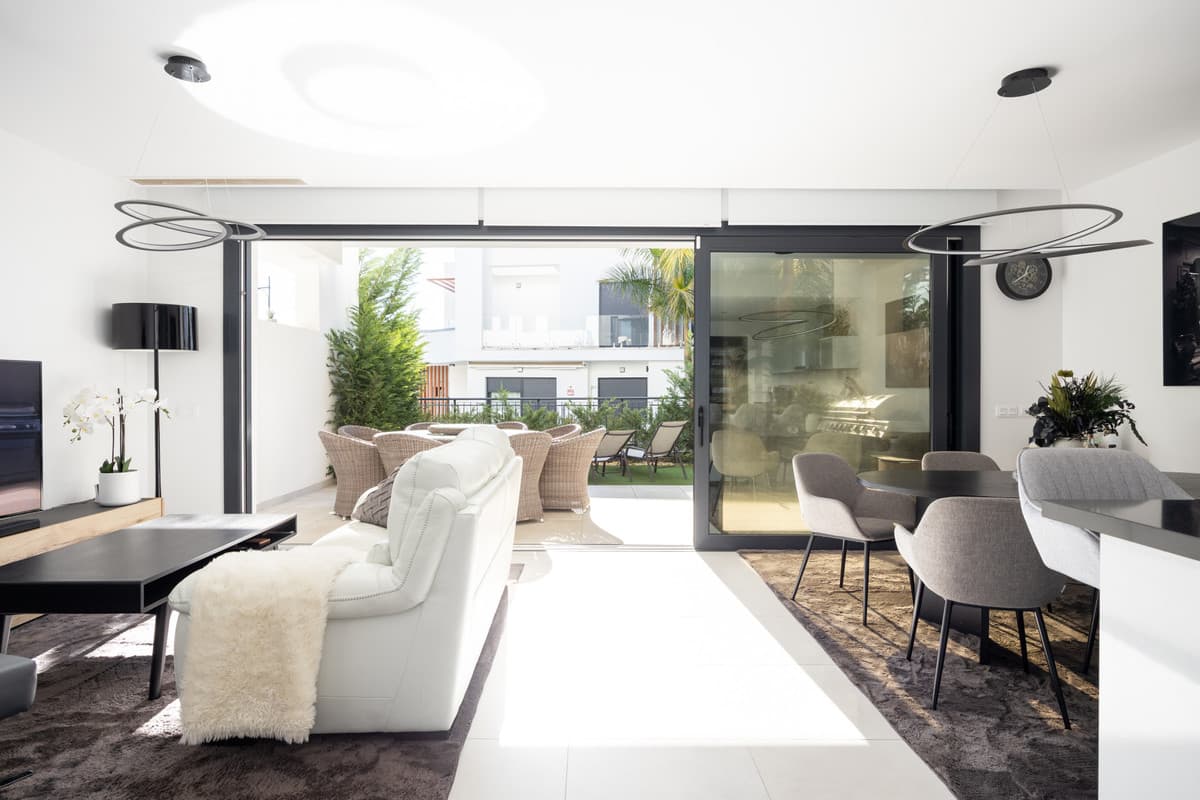 Townhouse in Estepona — photo 3 of 10