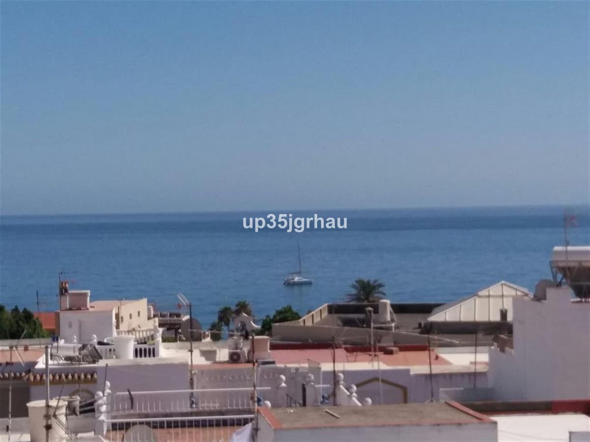 Townhouse in Estepona — photo 8 of 8