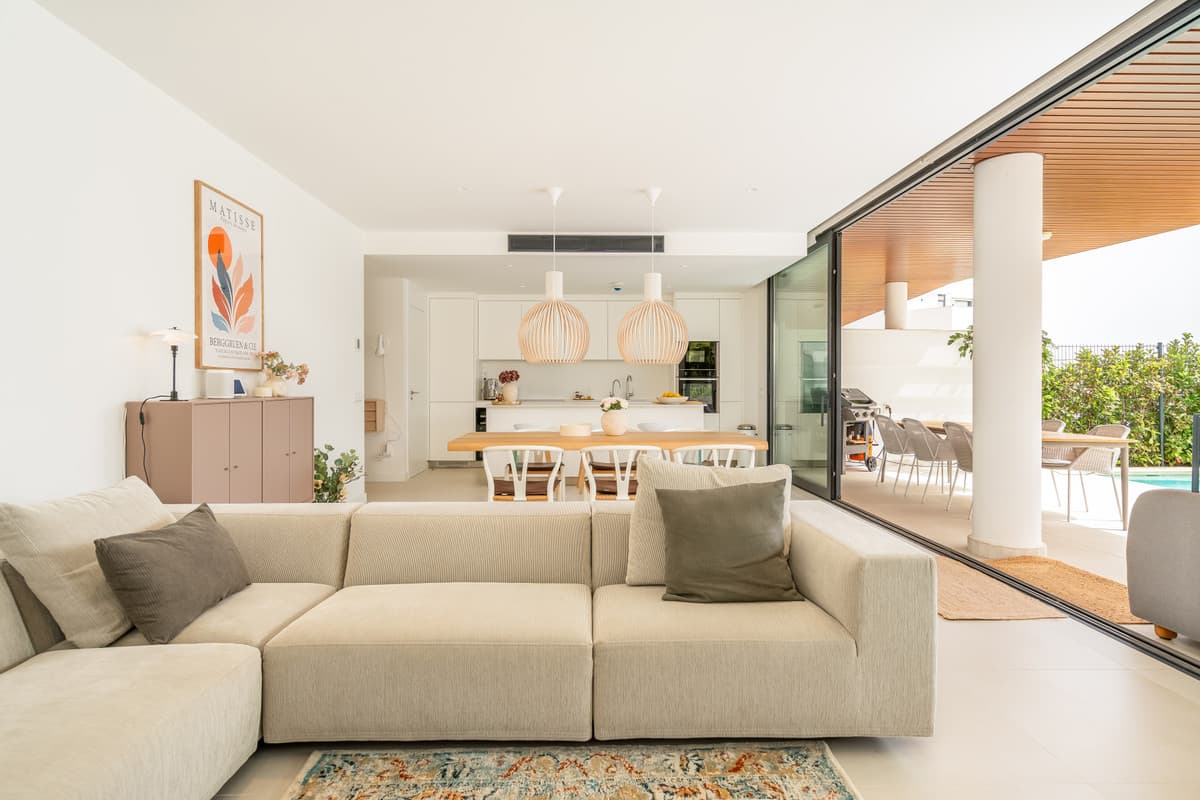 Ground Floor Apartment in Higueron — photo 4 of 10