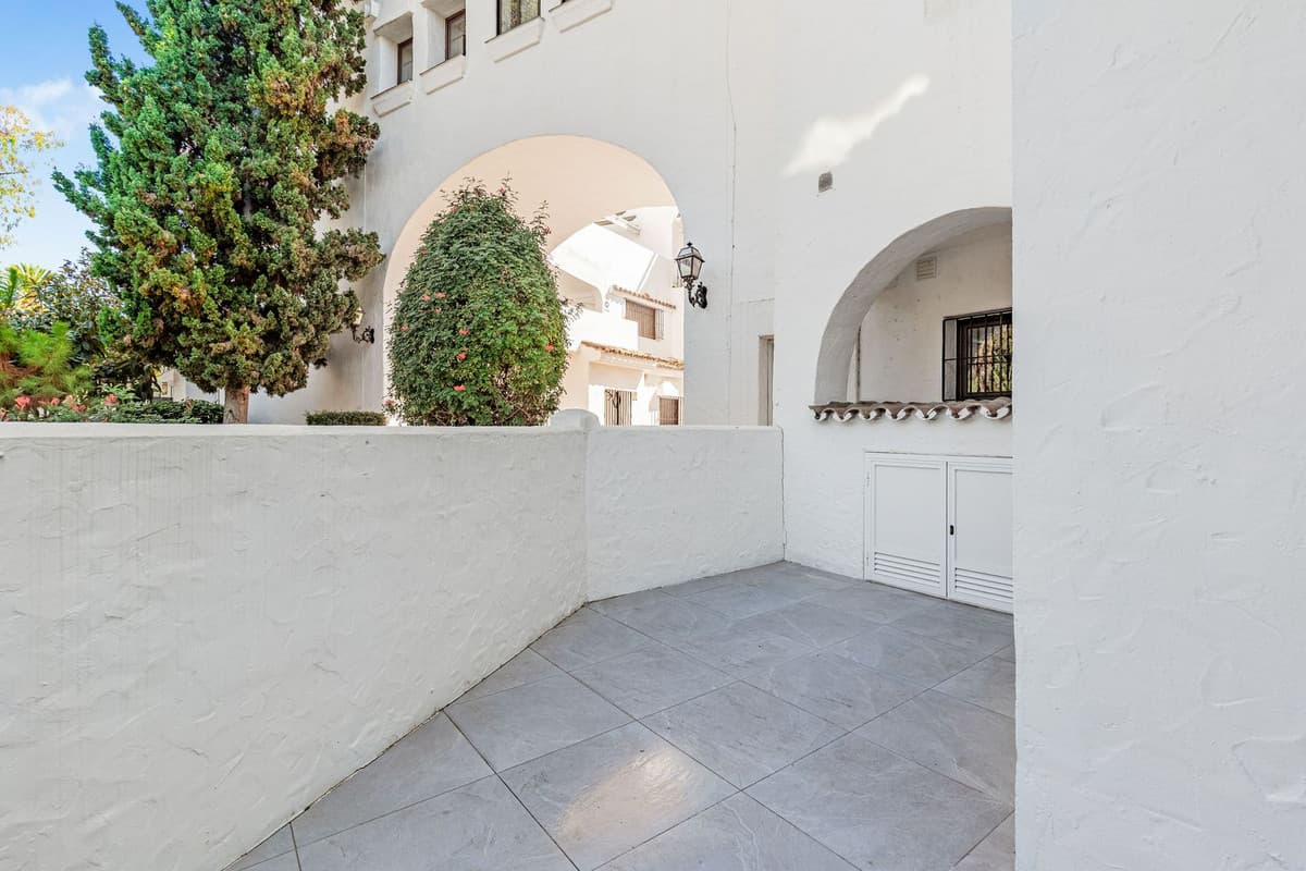 Ground Floor Apartment in Puerto Banús — photo 4 of 10