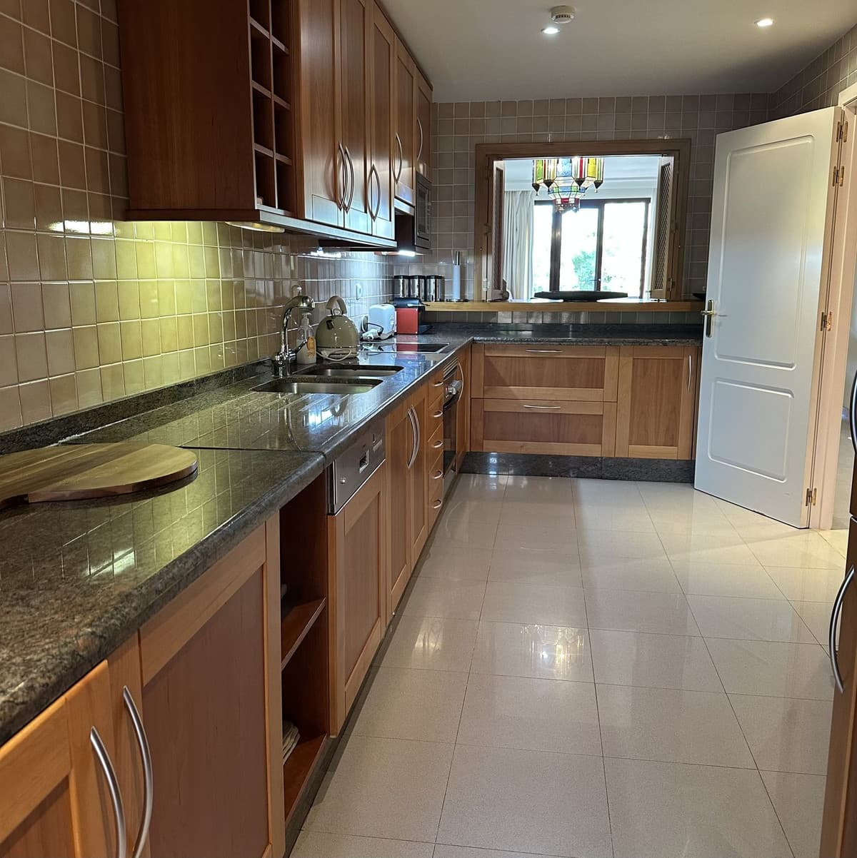Middle Floor Apartment in San Pedro de Alcántara — photo 9 of 10