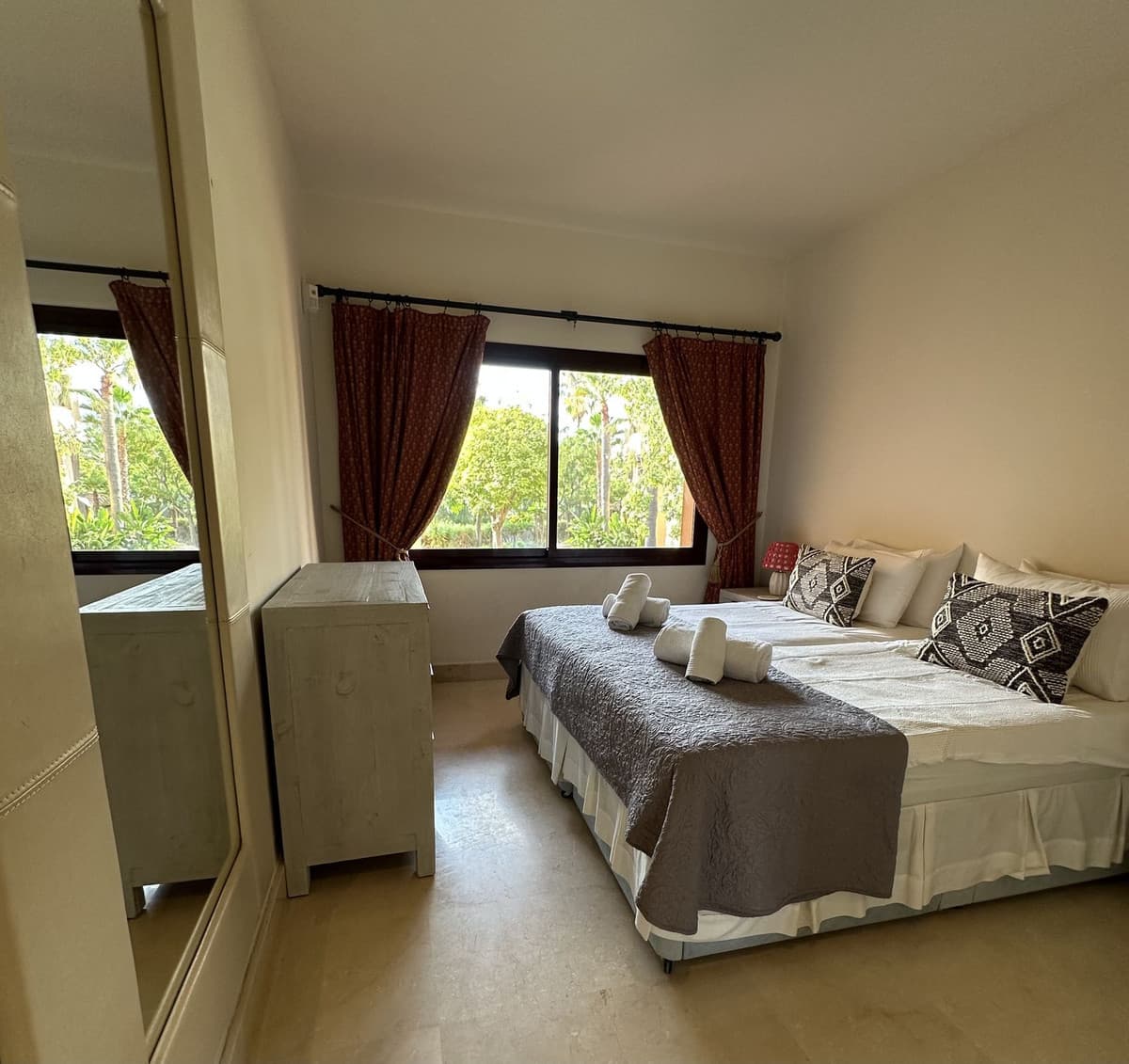 Middle Floor Apartment in San Pedro de Alcántara — photo 10 of 10