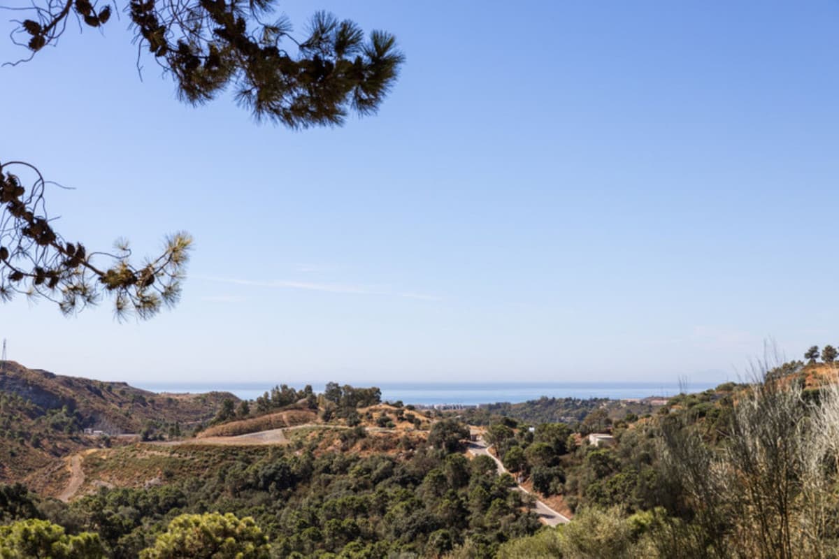 Residential Plot in Benahavís — photo 3 of 10