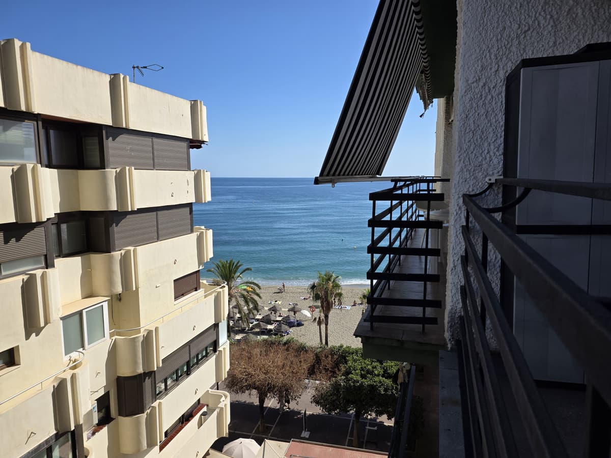 Middle Floor Apartment in Marbella — photo 8 of 10