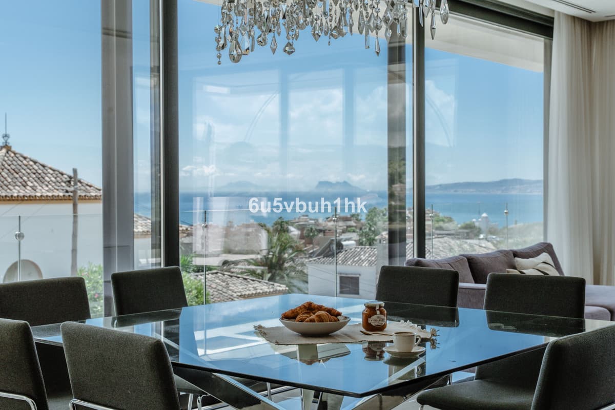 Detached Villa in Estepona — photo 10 of 10