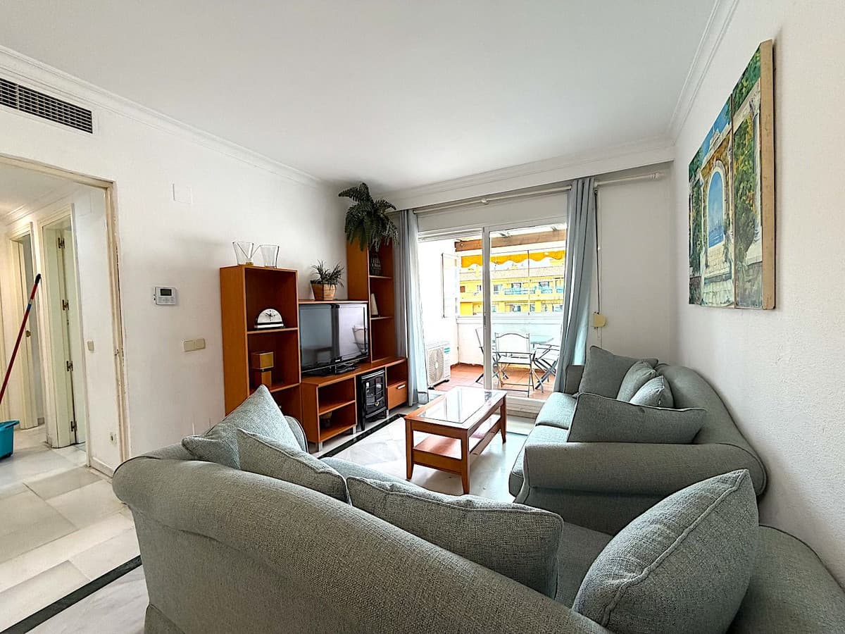 Penthouse Duplex in San Pedro de Alcántara — photo 5 of 10