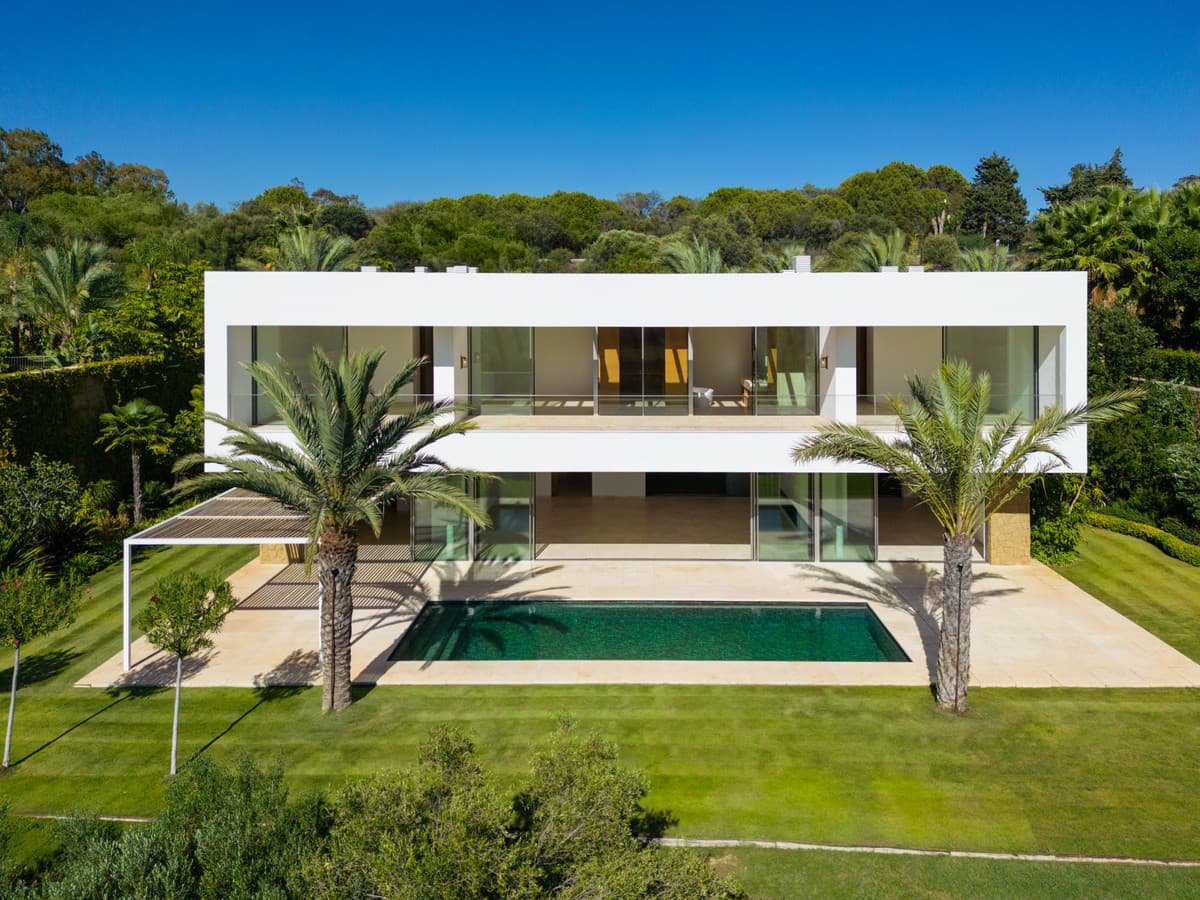 Detached Villa in Casares — photo 1 of 10