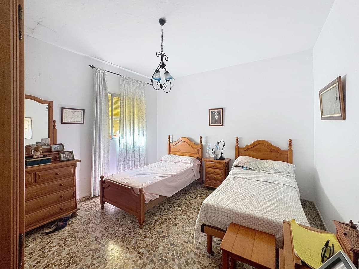 Townhouse in Estepona — photo 5 of 10
