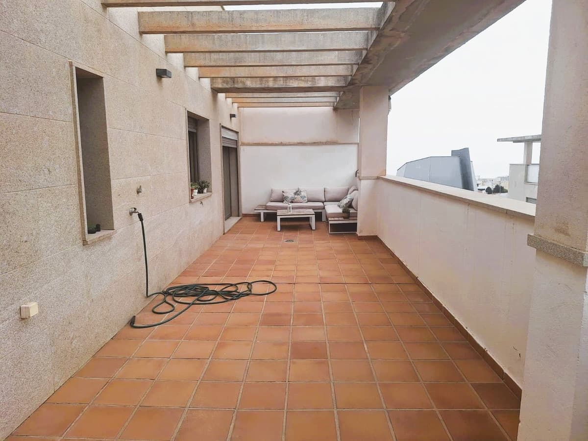 Penthouse in El Pinillo — photo 1 of 10