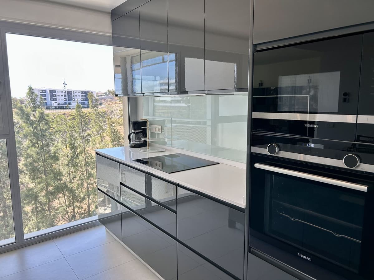 Middle Floor Apartment in Fuengirola — photo 8 of 10
