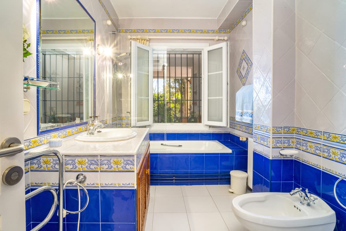 Detached Villa in Guadalmina Alta — photo 9 of 10