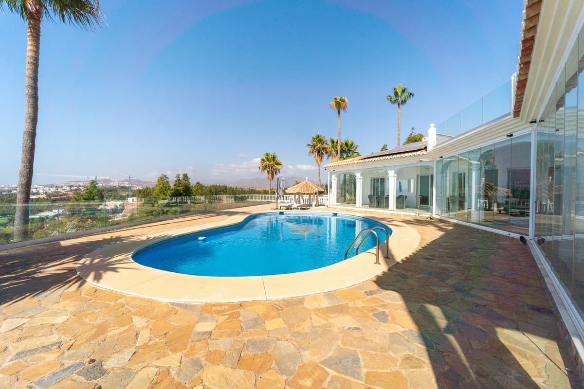 Detached Villa in Mijas Costa — photo 7 of 10