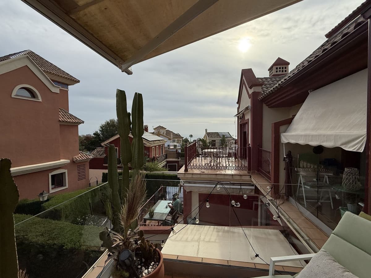 Semi-Detached House in Benalmadena Costa — photo 3 of 10