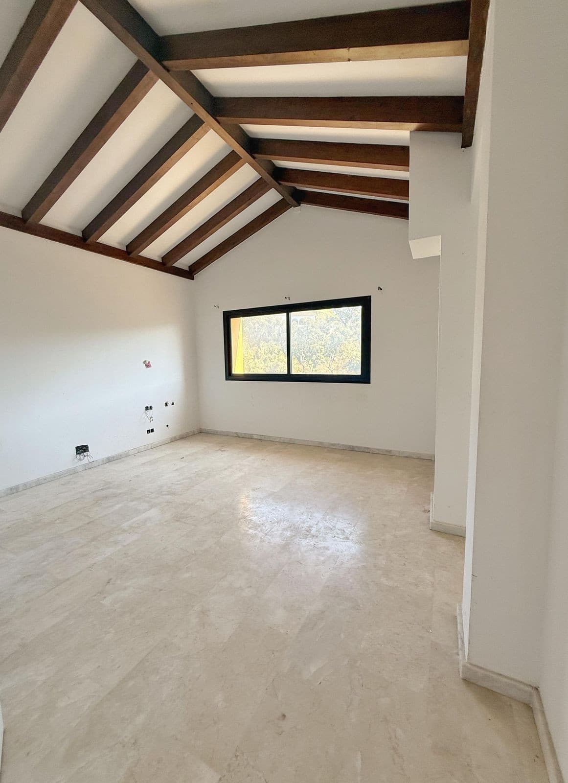 Detached Villa in Elviria — photo 5 of 10